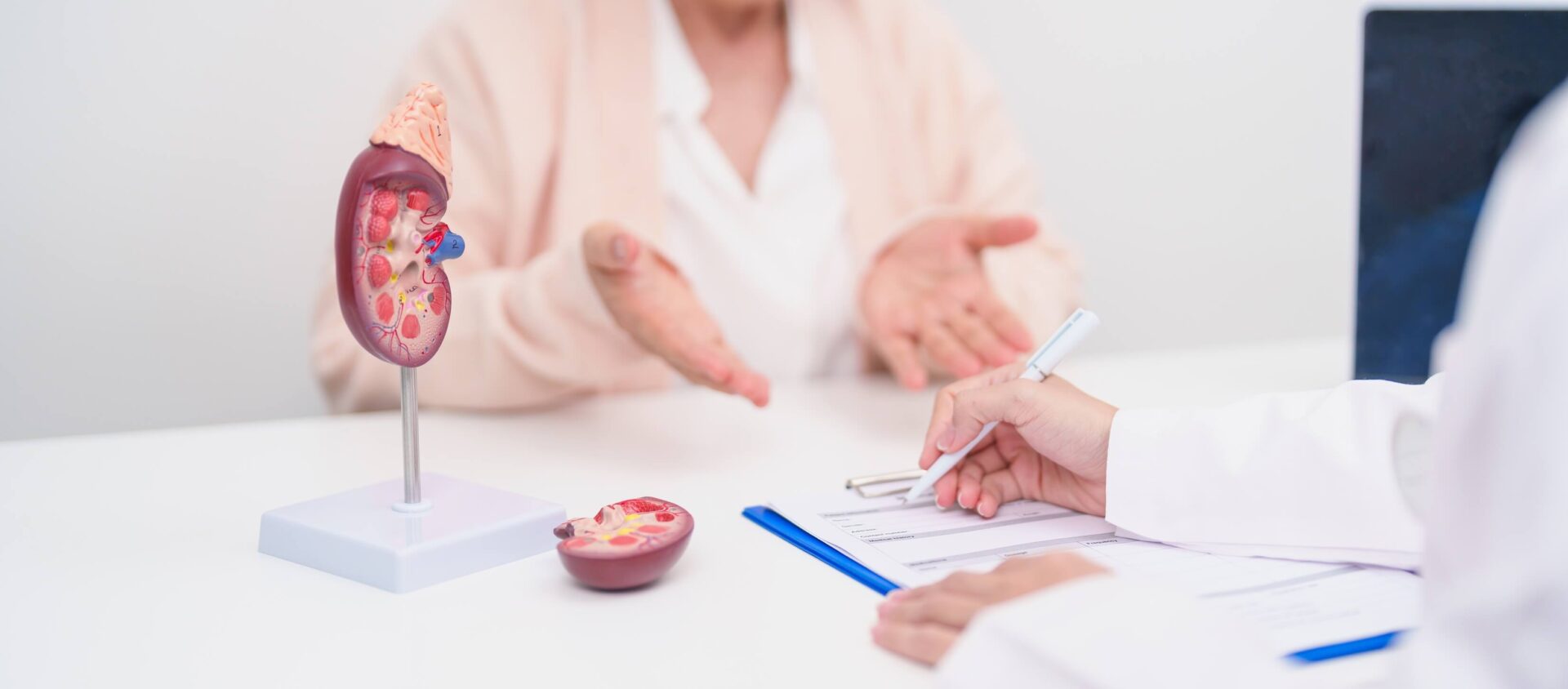 Kiedy ból jąder wymaga natychmiastowej konsultacji urologicznej?